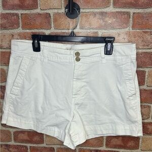 a .new day women's White Casual Shorts size 14